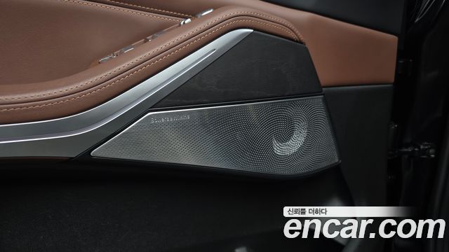 BMW X7 xDrive 40i Design Pure Excellence 7-Seater