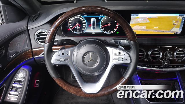 Mercedes-Benz S-Class S560L 4MATIC