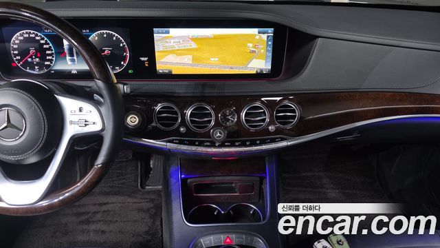 Mercedes-Benz S-Class S560L 4MATIC