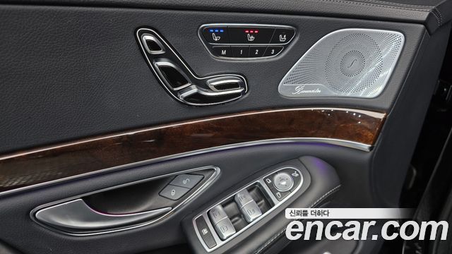 Mercedes-Benz S-Class S560L 4MATIC