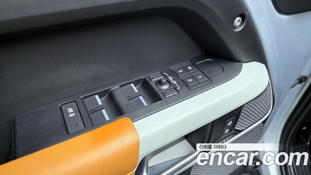 Land Rover Defender 110 P300 X-Dynamic SE