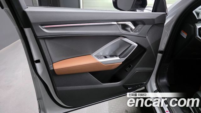 Audi Q3 40 TFSI Quattro Premium