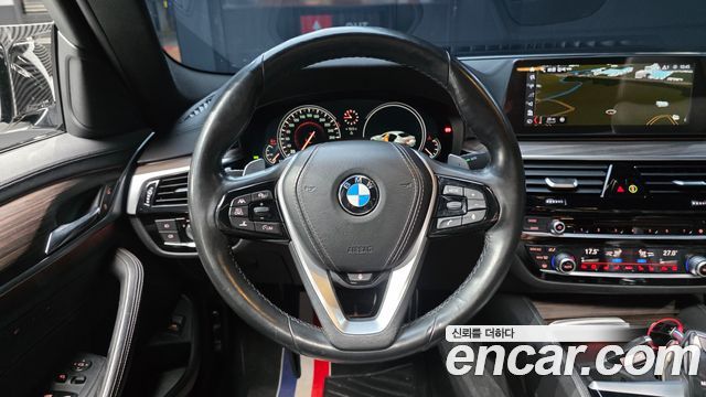 BMW 5-Series 520d M Sport Package Plus