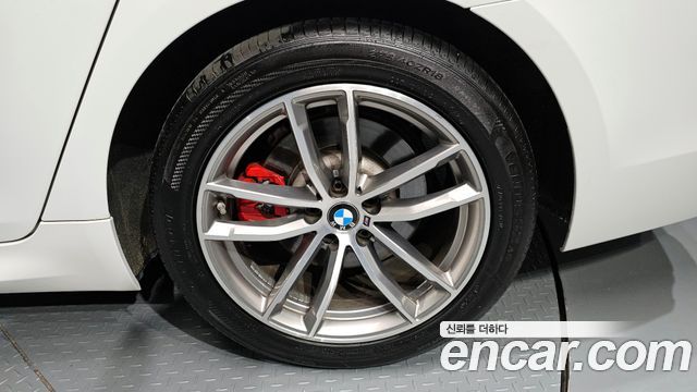 BMW 5-Series 520d M Sport Package Plus