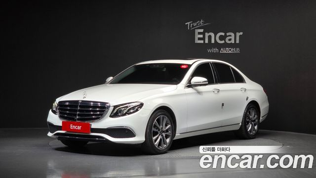 Mercedes-Benz E-Class E300 Exclusive