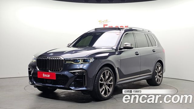 BMW X7 M50i 6STR