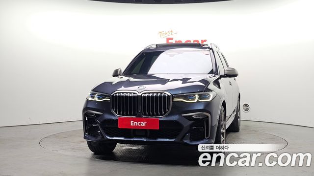 BMW X7 M50i 6STR