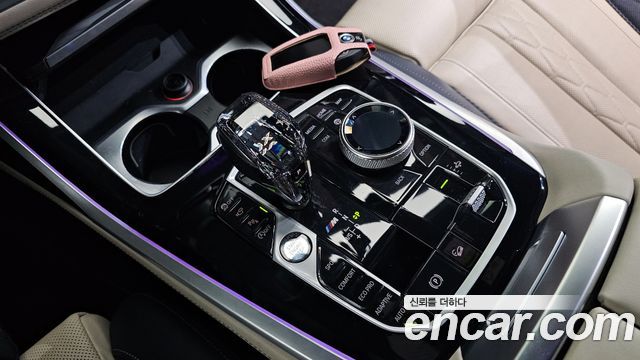 BMW X7 M50i 6STR