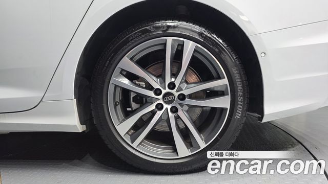 Audi A6 45 TFSI Premium