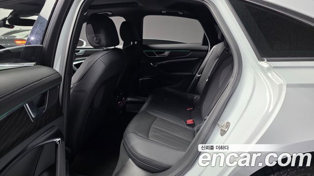Audi A6 45 TFSI Premium