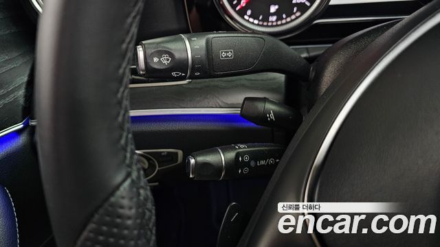 Mercedes-Benz E-Class E220d Avantgarde