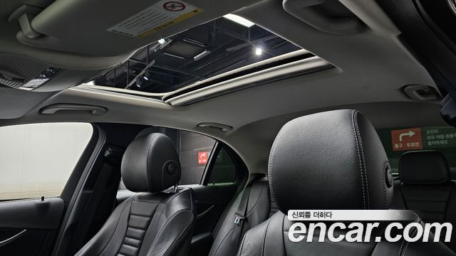Mercedes-Benz E-Class E220d Avantgarde