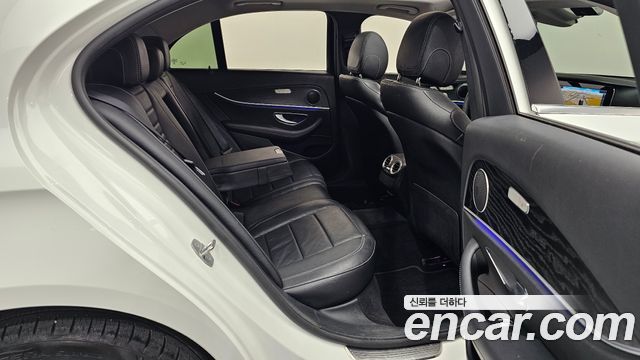 Mercedes-Benz E-Class E220d Avantgarde