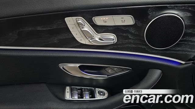 Mercedes-Benz E-Class E220d Avantgarde