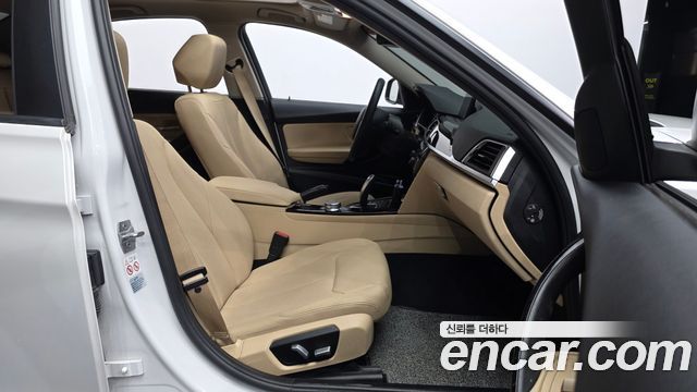 BMW 3-Series 320d