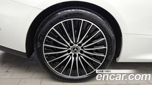 Mercedes-Benz CLE-Class C236 CLE200 Cabriolet