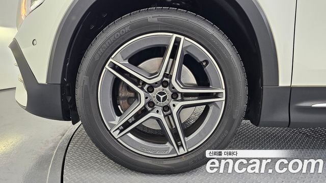 Mercedes-Benz GLB-Class GLB250 4MATIC