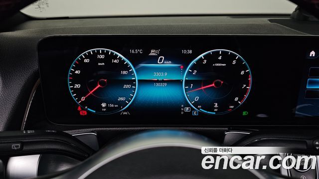 Mercedes-Benz GLB-Class GLB250 4MATIC