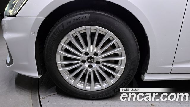 Audi A6 45 TFSI Premium