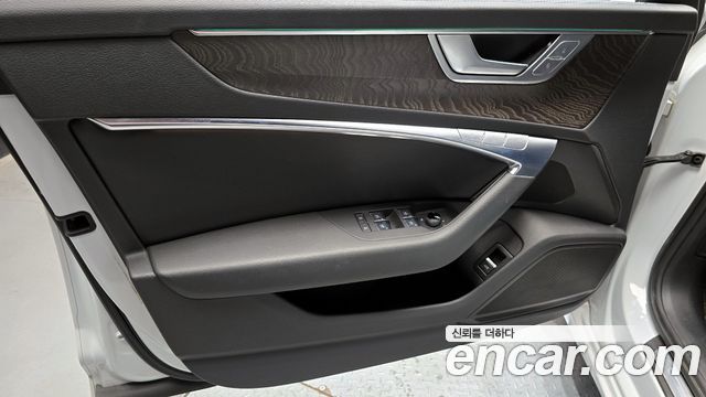 Audi A6 45 TFSI Premium