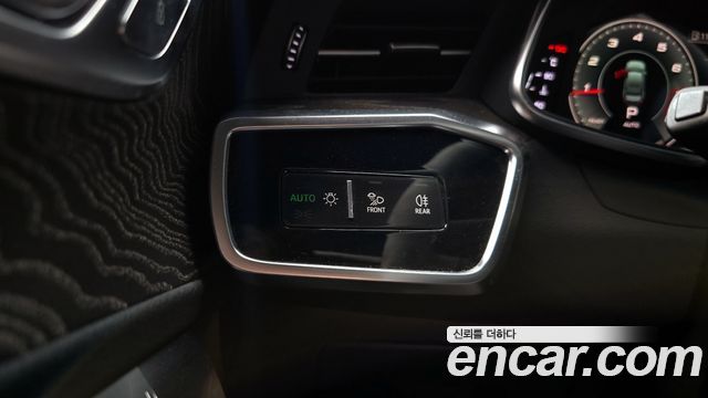 Audi A6 45 TFSI Premium