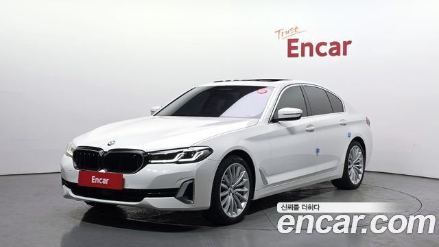 BMW 5-Series 530i Luxury