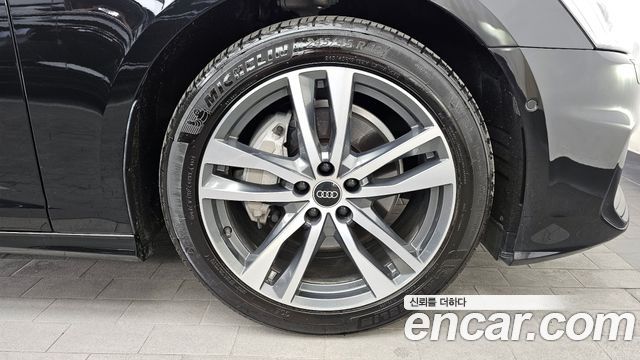 Audi A6 45 TFSI Premium