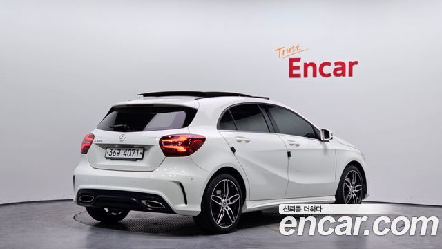 Mercedes-Benz A-Class A200 AMG Line