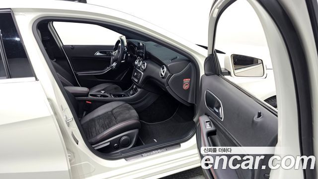 Mercedes-Benz A-Class A200 AMG Line