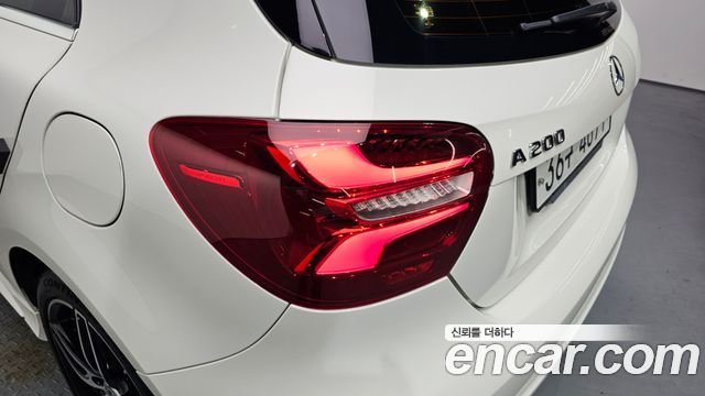 Mercedes-Benz A-Class A200 AMG Line