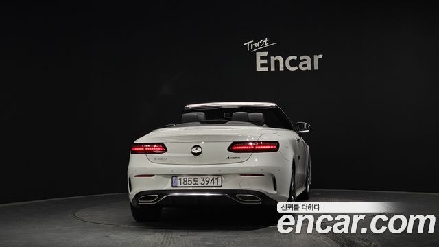 Mercedes-Benz E-Class E450 4MATIC Cabriolet