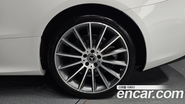 Mercedes-Benz E-Class E450 4MATIC Cabriolet