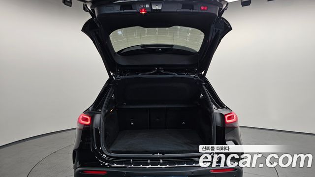 Mercedes-Benz EQA EQA250 AMG Line