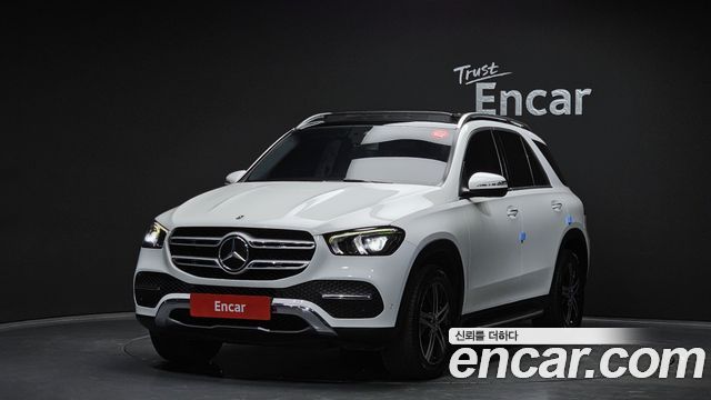 Mercedes-Benz GLE-Class GLE300d 4MATIC