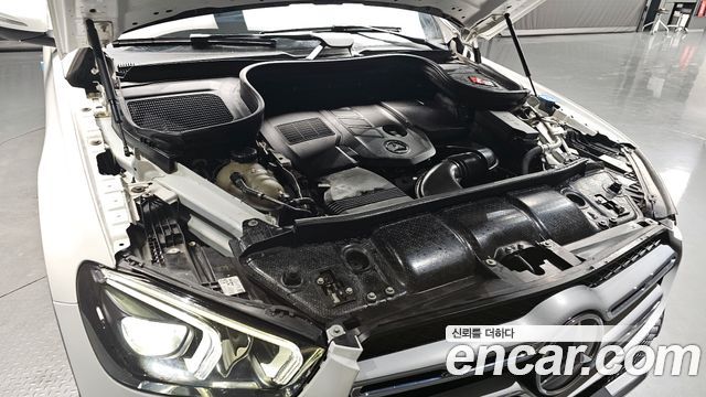 Mercedes-Benz GLE-Class GLE300d 4MATIC