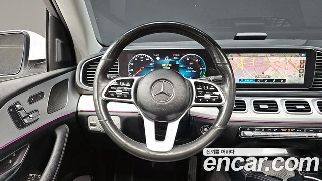 Mercedes-Benz GLE-Class GLE300d 4MATIC