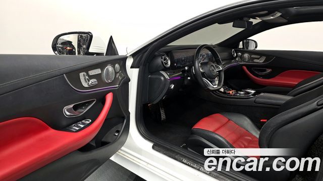 Mercedes-Benz E-Class E400 4MATIC Coupe