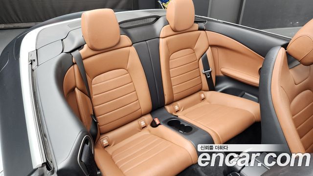 Mercedes-Benz C-Class C200 Cabriolet