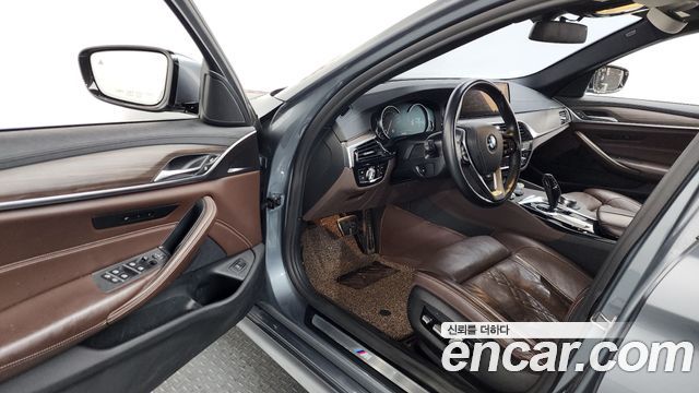 BMW 5-Series 520d M Sport Package Plus
