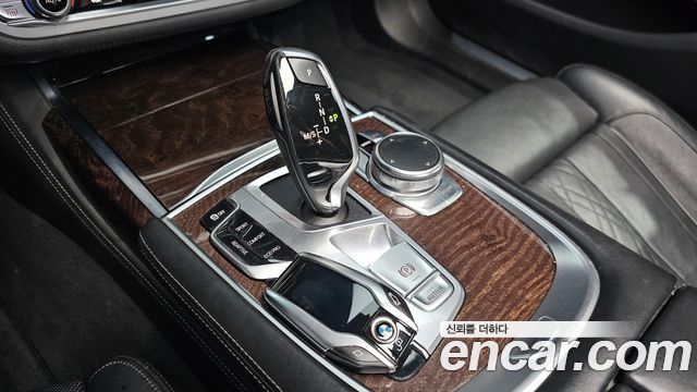 BMW 7-Series 730d xDrive