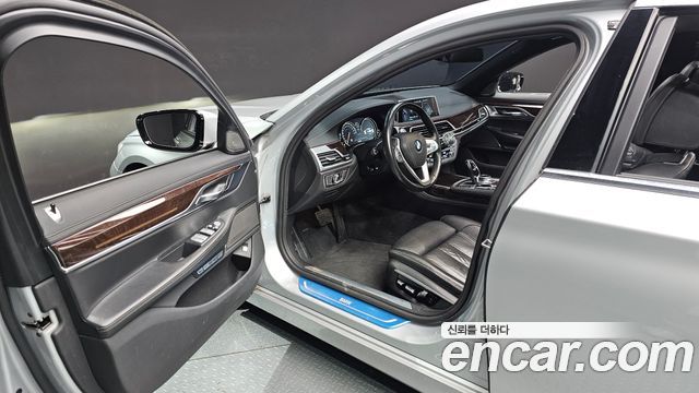 BMW 7-Series 730d xDrive