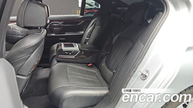 BMW 7-Series 730d xDrive