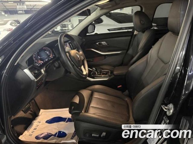 BMW 3Series (G20) 320i