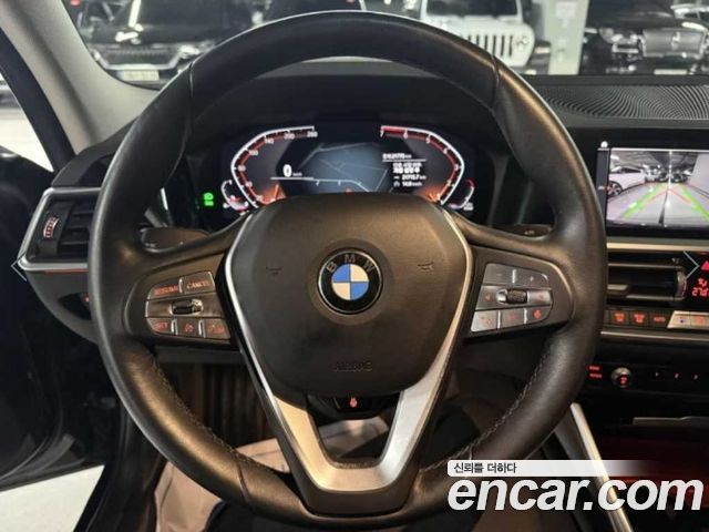 BMW 3Series (G20) 320i