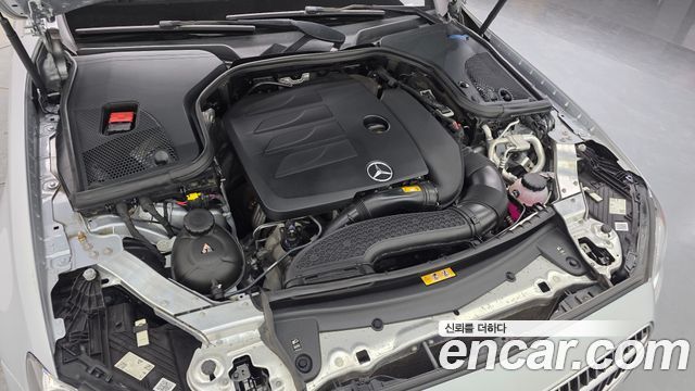 Mercedes-Benz E-Class E350 4MATIC Avantgarde