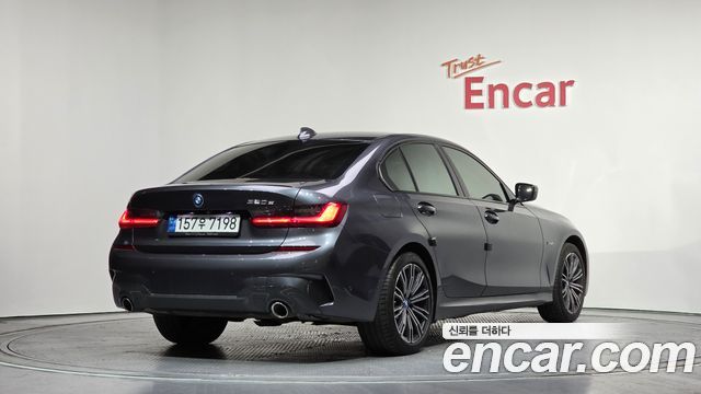 BMW 3-Series 320e M Sports
