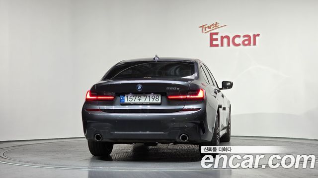 BMW 3-Series 320e M Sports