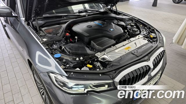BMW 3-Series 320e M Sports