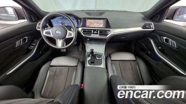 BMW 3-Series 320e M Sports