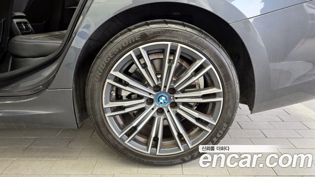 BMW 3-Series 320e M Sports